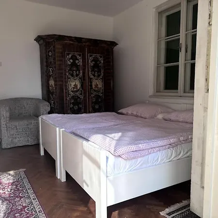Apartment Gemuetliches Landhaus Mit Garten